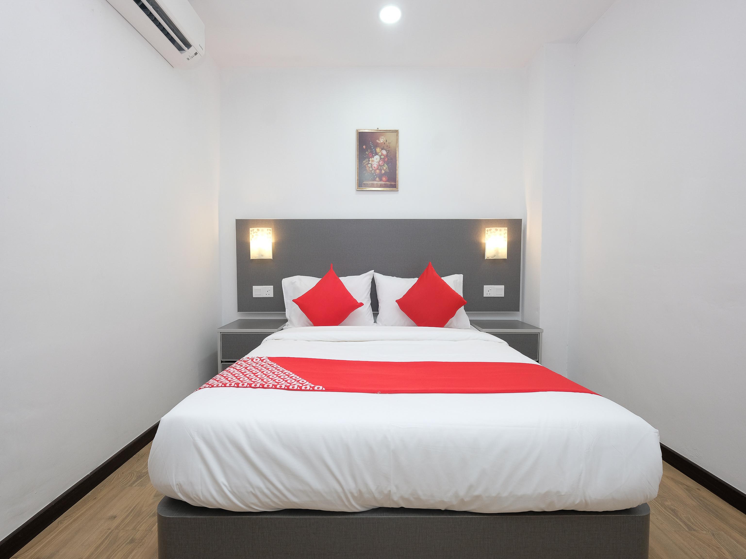Oyo 44043 First Garden Hotel Kuantan Exterior foto